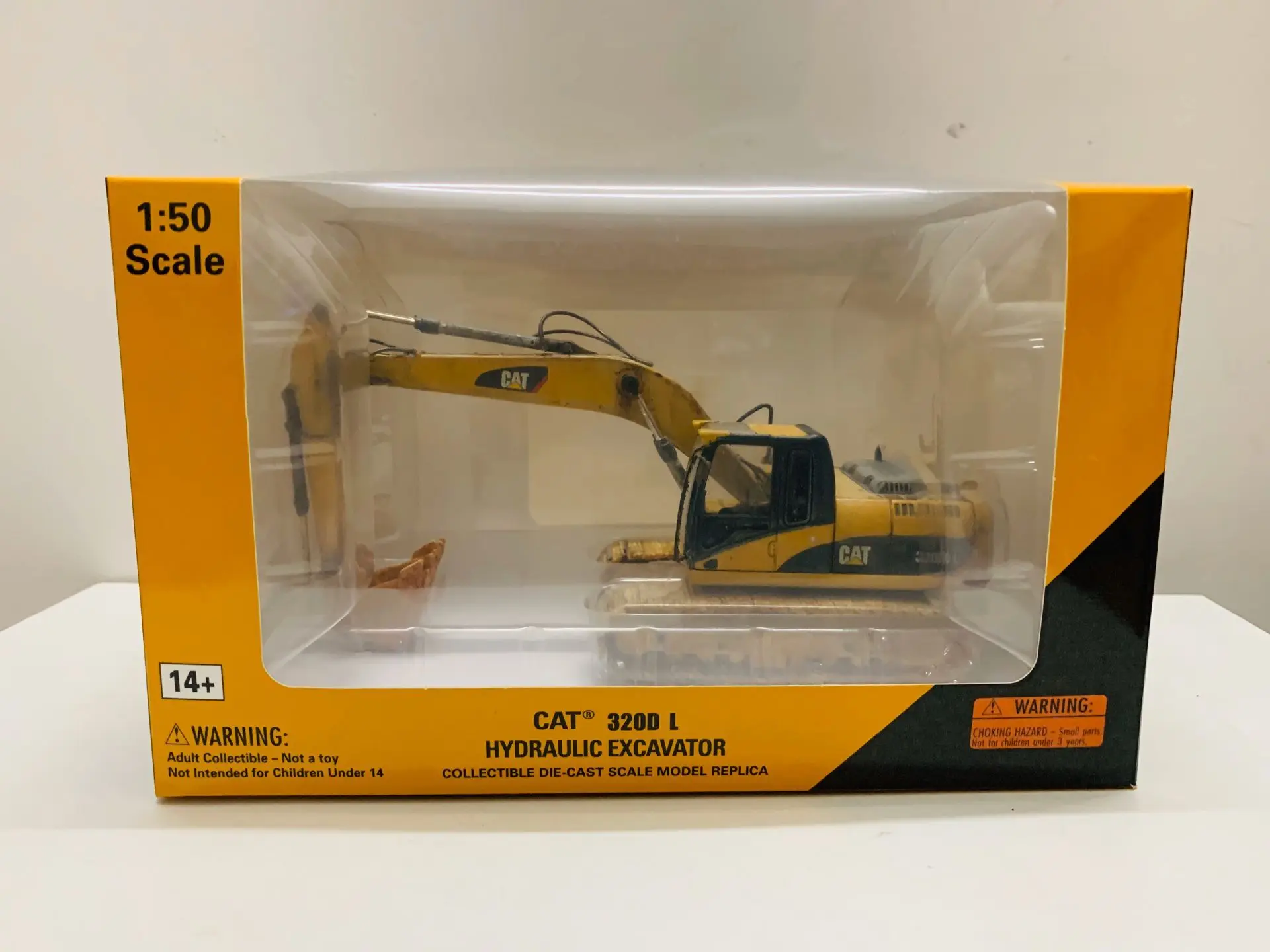 Коллекционная гидравлическая модель 320D L Muddy Edition масштаб 1:50 отлитый под