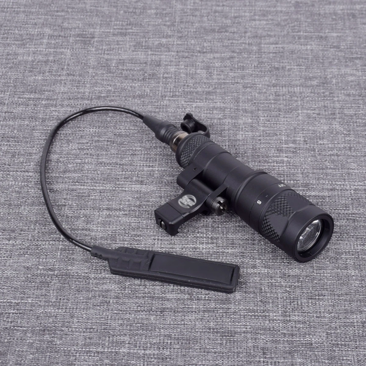 Тактический светильник для оружия SF M340V постоянный стробоскоп дистанционная