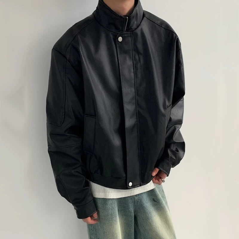 Мужская осенняя куртка IEFB из искусственной кожи с подкладкой на плечах короткие