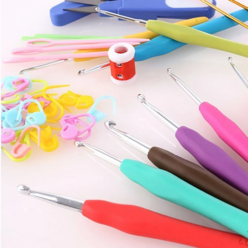 

1Pcs 2.0-10.0mm Rubber Handle Crochet Hooks Needles Knit Weave Craft Yarn Sewing Tools Crochet Knitting Needles