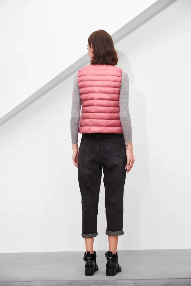 Autumn Winter Ultra Light Feather Vest Short Jacket Single Breasted Down Sleeveless Coat Ultra Light Down Vests Slim Jacket