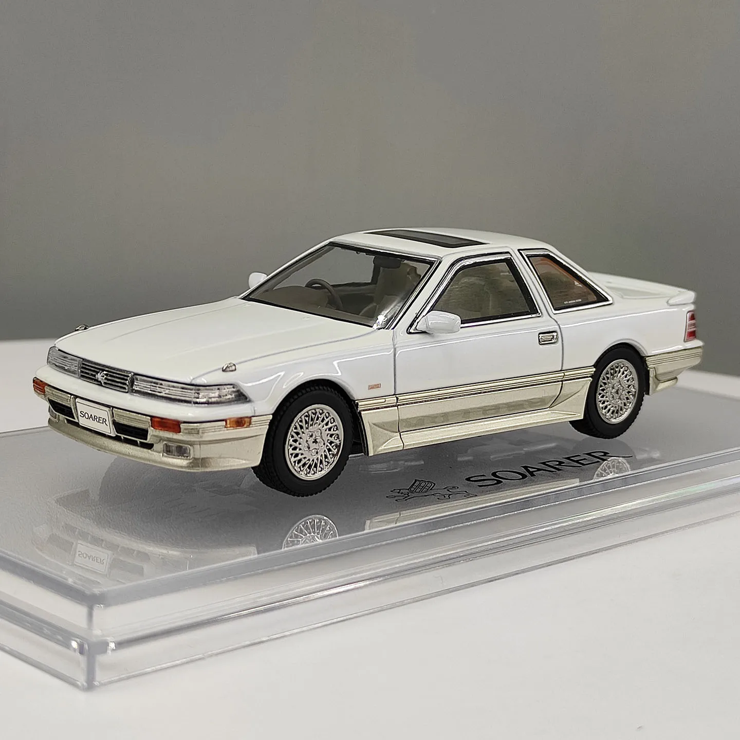 Фото Литая модель HJD в масштабе 1:43 Toyota SOARER 3000 24 GT Limited Edition 432004CW, модель автомобиля из сплава №5