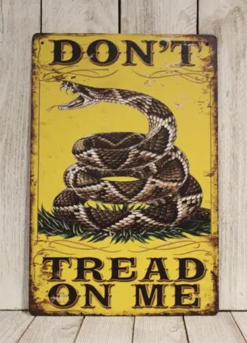 Металлический постер Gadsen с американским флагом и Оловянным знаком не пробегайте