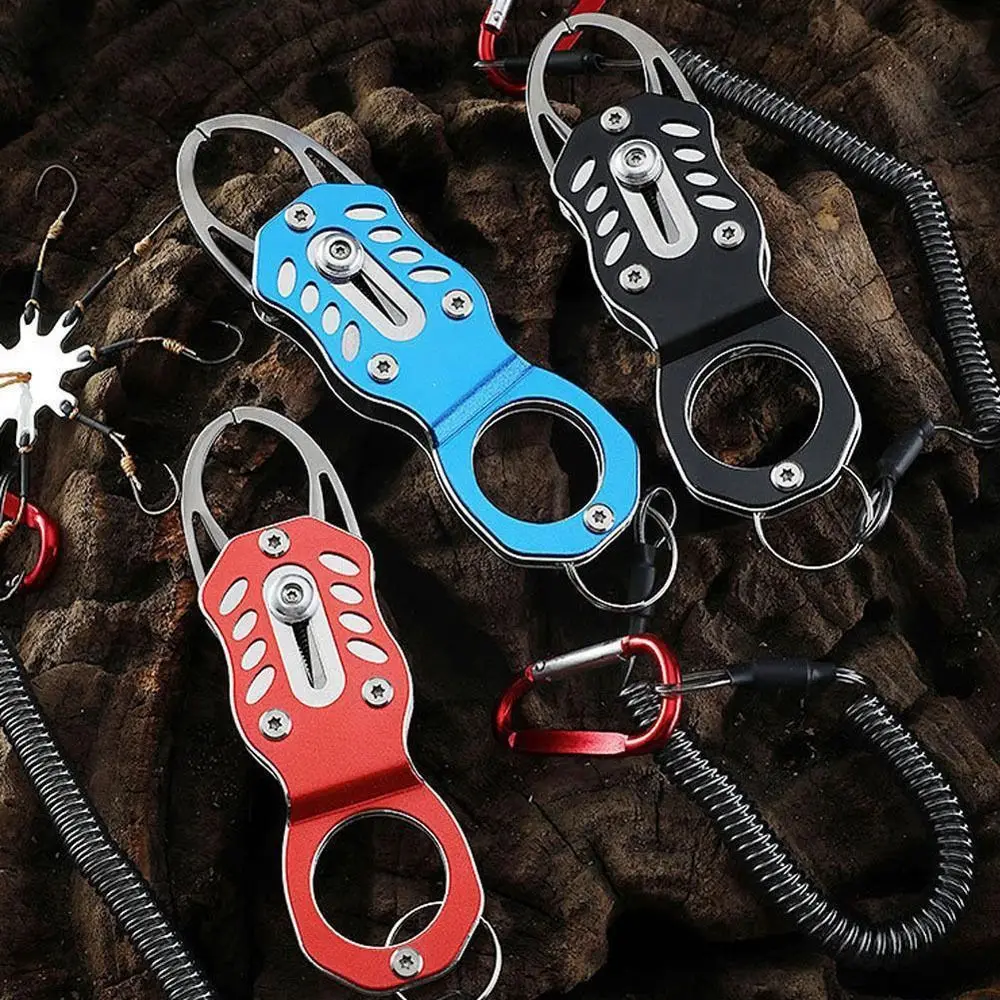 

Lightweight Fishing Tackle Lip Clip Multifunctional Fishing Gripper Portable Durable Mini Fish Controller