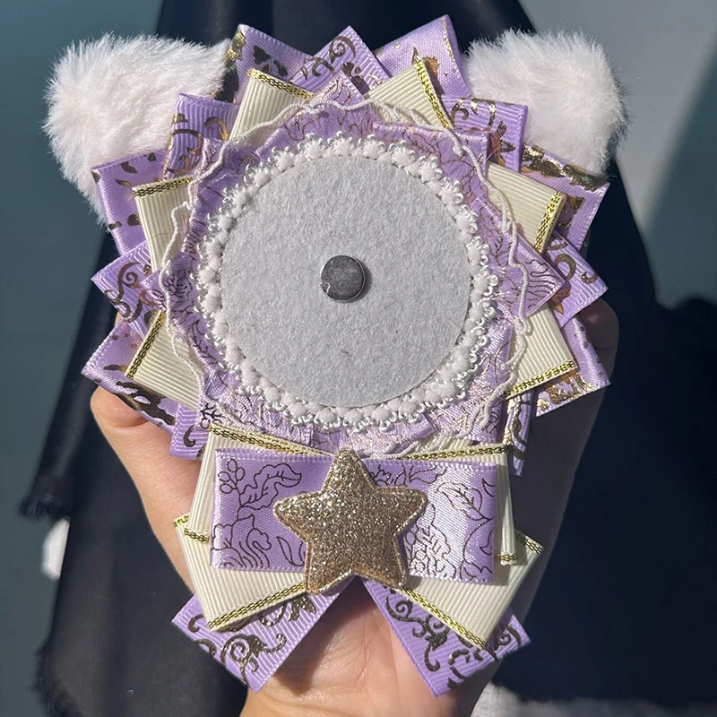 Держатель для значков с кошачьими ушками