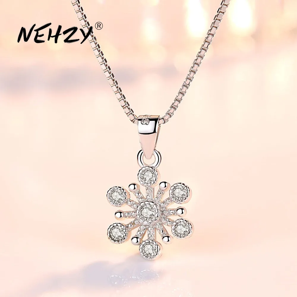 

Серебряный кулон с цирконом, длина 45 см, 925