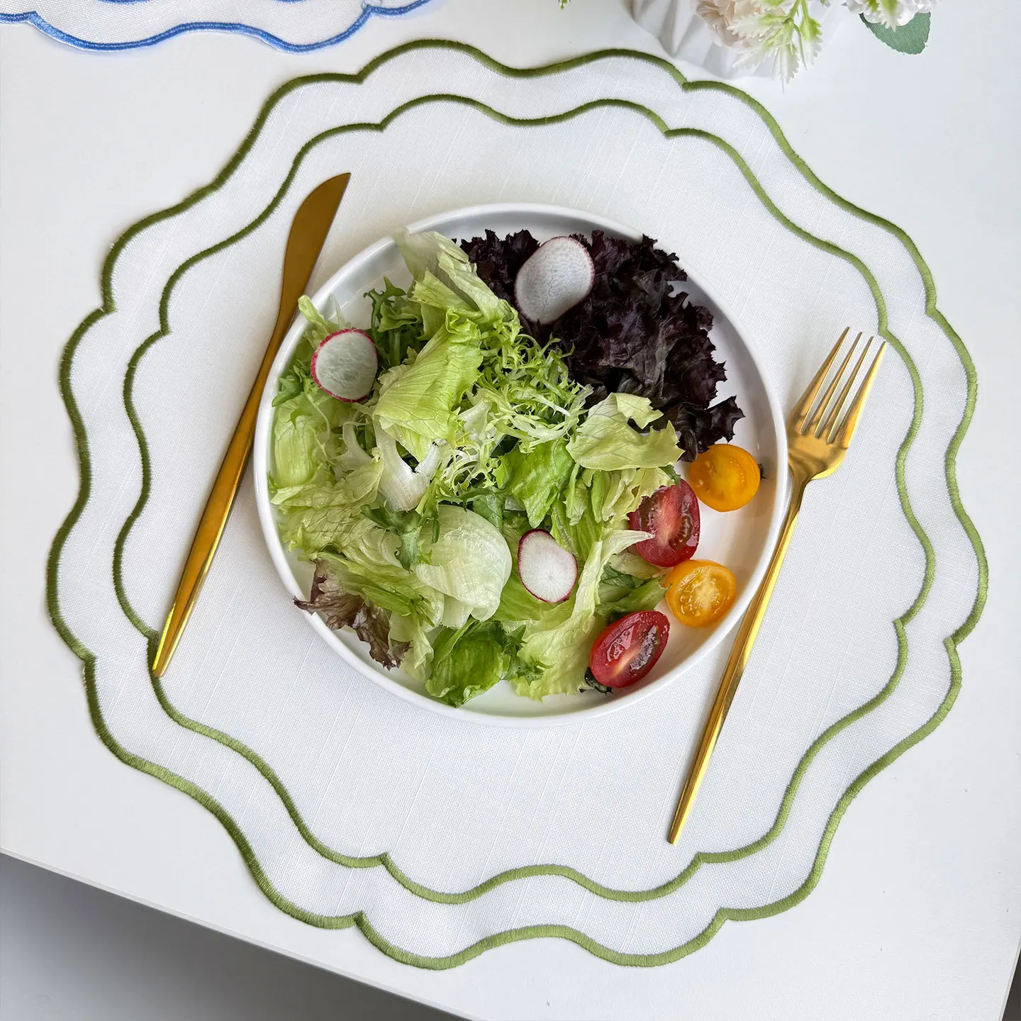 

Корейский тканевый коврик для обеденного стола