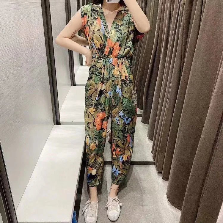 

SuperAen 2022 Summer Loose Turn Down Collar Sleeveless Print Jumpsuit Harem Feet Pants Overalls for Women