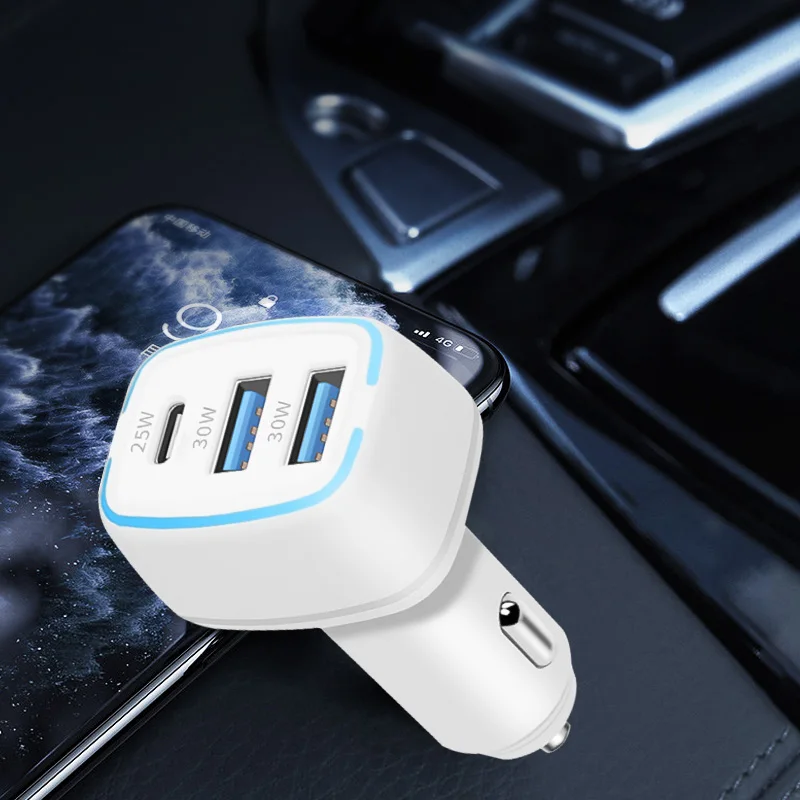 Автомобильное зарядное устройство с 2 USB-портами и поддержкой быстрой зарядки 30