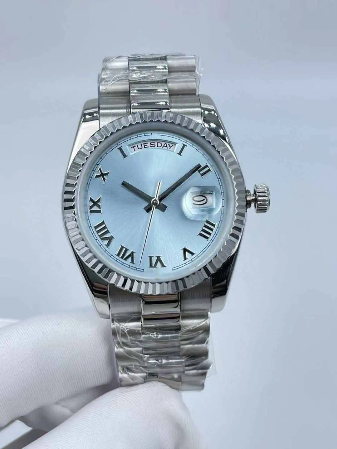 Женские Водонепроницаемые часы 36 мм с точным календарем и окошком-элегантные