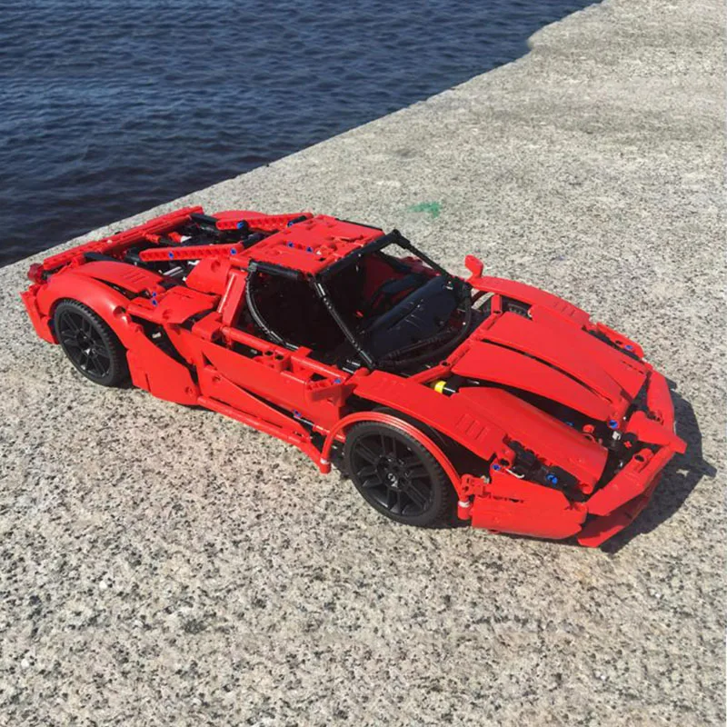 

Детали для сборки серии Supercar, модель 1318 шт. строительных блоков, модель мальчика