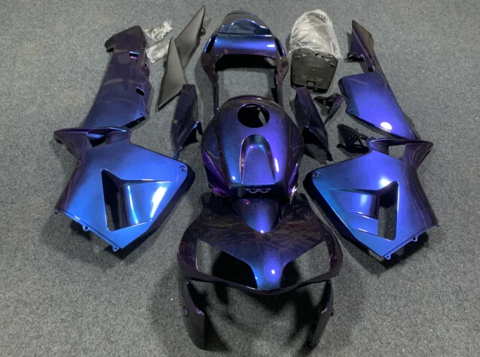 Фото Подходит для мотоцикла Honda CBR600 F5 2003-2004 годов, полный комплект обтекателей с крышкой топливного бака, возможность индивидуальной настройки. №4