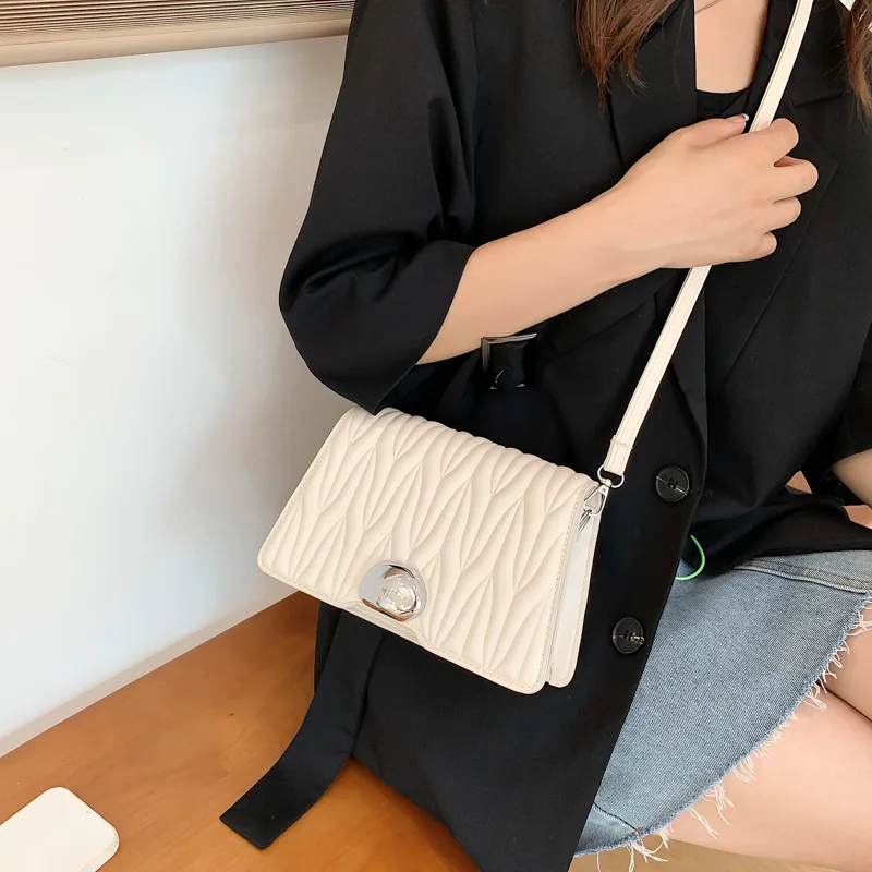 

Роскошная дизайнерская маленькая сумка через плечо для женщин 2022 брендовая Высококачественная женская сумка-мессенджер из искусственной ...