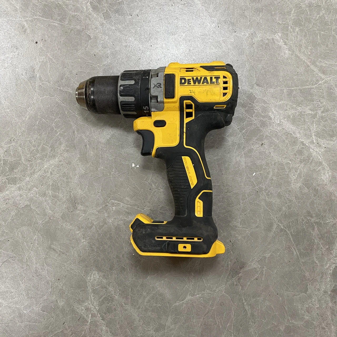 

DEWALT DCD791 бесщеточная дрель корпус