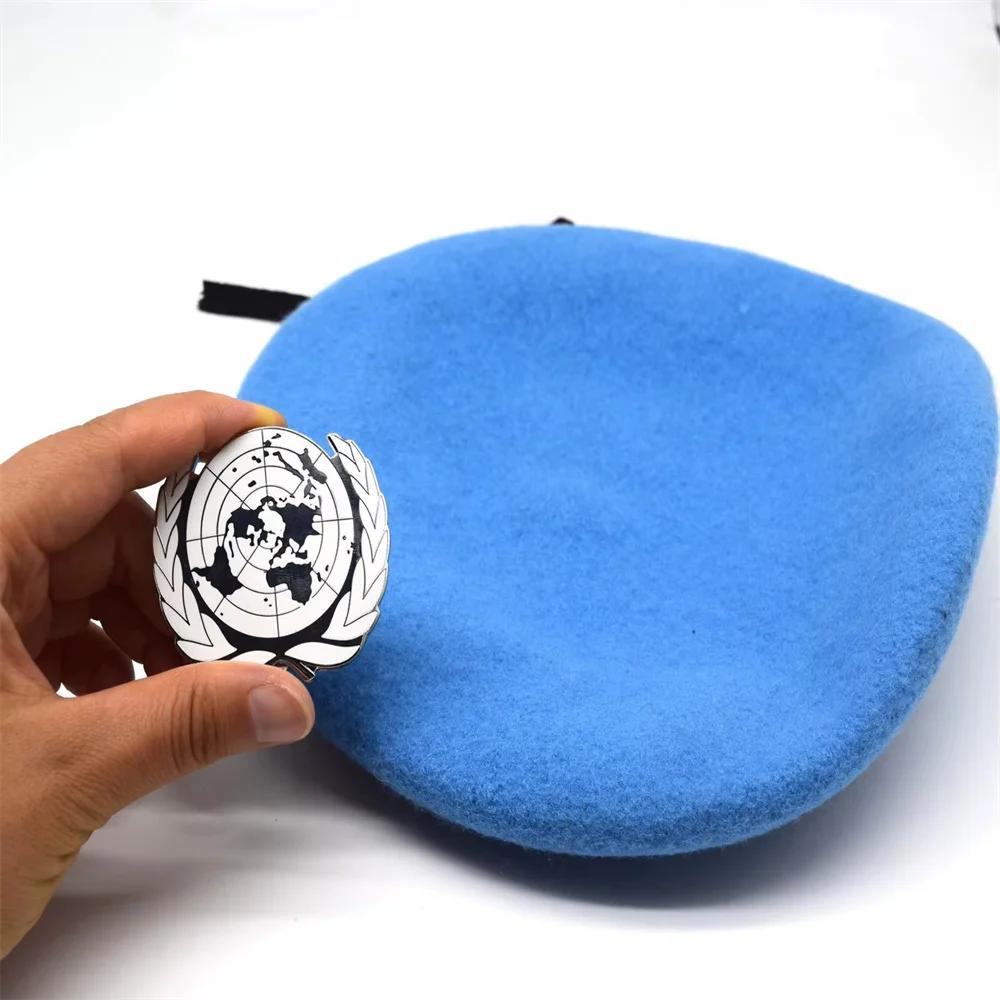 Фото Кепка UN BLUE BERET United Nations Peacekeeping Force с значком UN Cockade Souvenir №4