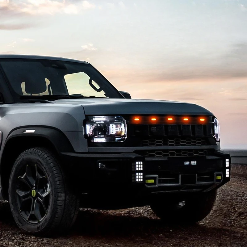 Светодиодная решетка для Chery Jetour Traveler T2 2023 2024 желтая