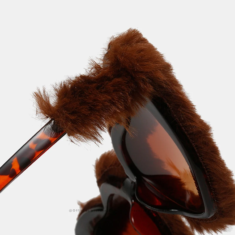 Солнцезащитные очки с мягким мехом в форме сердца для женщин и мужчин модные