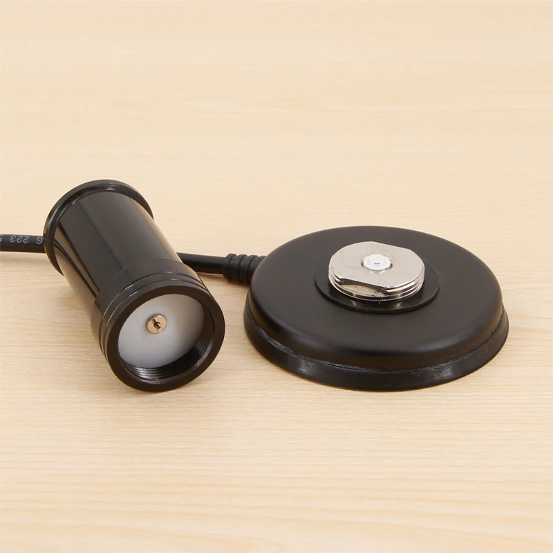 High-power GSM 3G 2.4G OMNI high-gain vehicle-mounted sucker antenna 698/800-2700mhz positioning base station sweep antenna