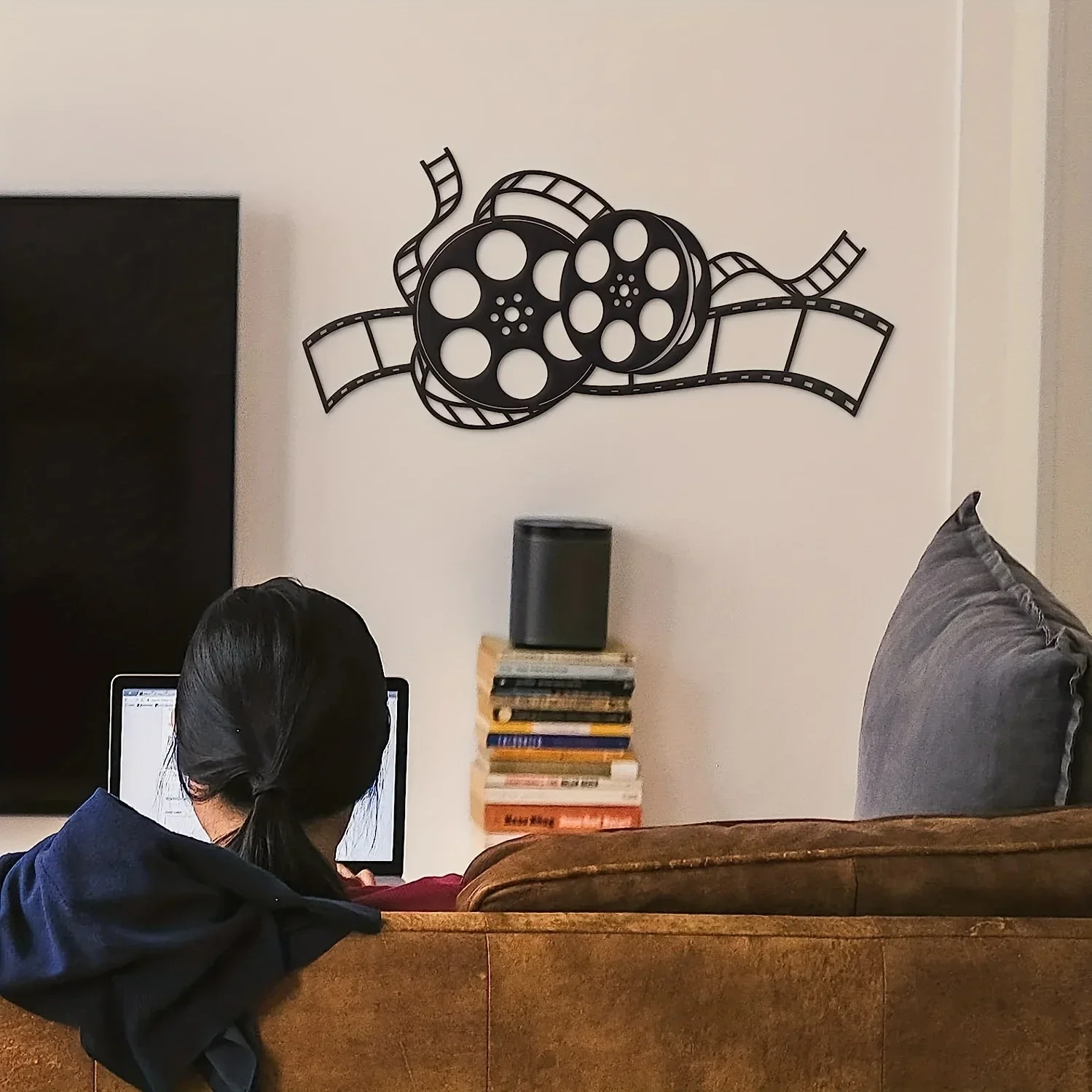 Металлическая вывеска HelloYoung в винтажном стиле для кинотеатра или украшение