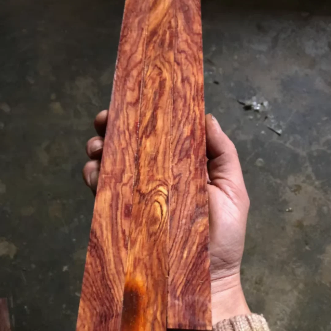 Длина: 300 мм Центральноамериканское красное дерево Ручная работа DIY из резных