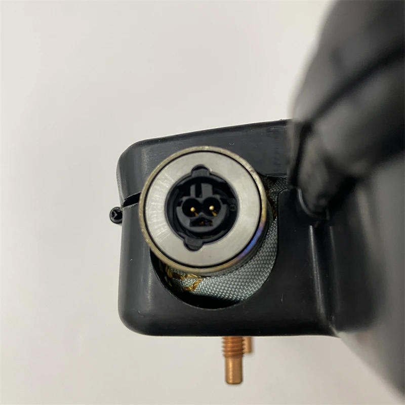 СТТ 2058602000 Автозапчасти-сиденье для автомобилей BENZ