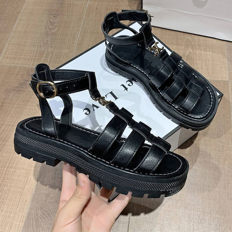 Женские сандалии-гладиаторы на толстой подошве элегантные и удобные сандалии в