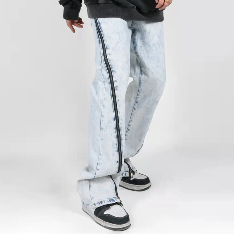 

Джинсы мужские рваные в стиле ретро, прямые расклешенные брюки с эффектом потертости, на молнии, свободные повседневные штаны из денима в ст...