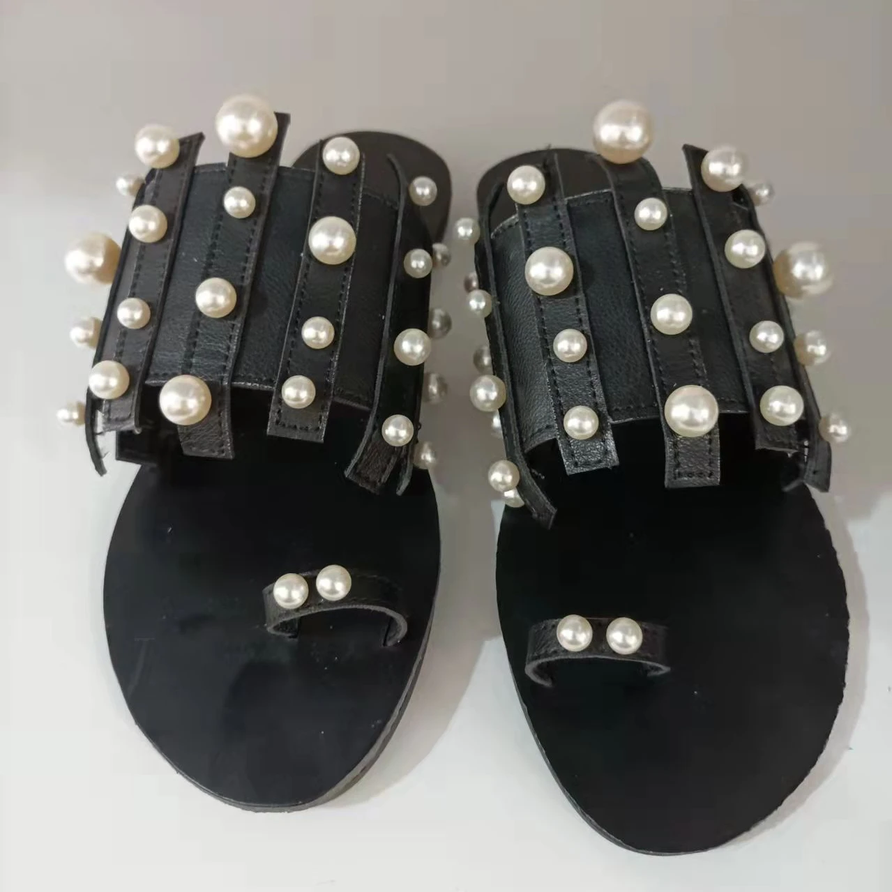 2022 Summer Women Flats Slippers Fashion Pearl Women's Sandals Casual Flip Flops Ladies Plus Size 43 Beach Slippers Female