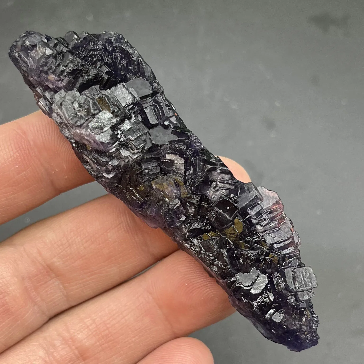 

Синий гранулированный флюорит