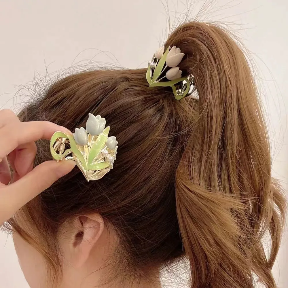 

Korean Fashion Tulip Convallaria Pearl Metal Hairpin Hair Clip 2022 Trendy Flower Female Girls High Ponytail Hair Claws Hairwear