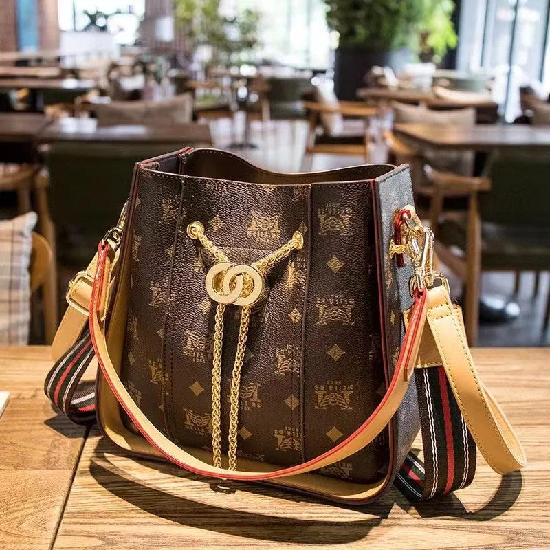 

Monogram Fashion Large Capacity Shoulder Bucket Bag For Women Multi-pocket Soft Leather Crossbody Bags Female Chain Handbags