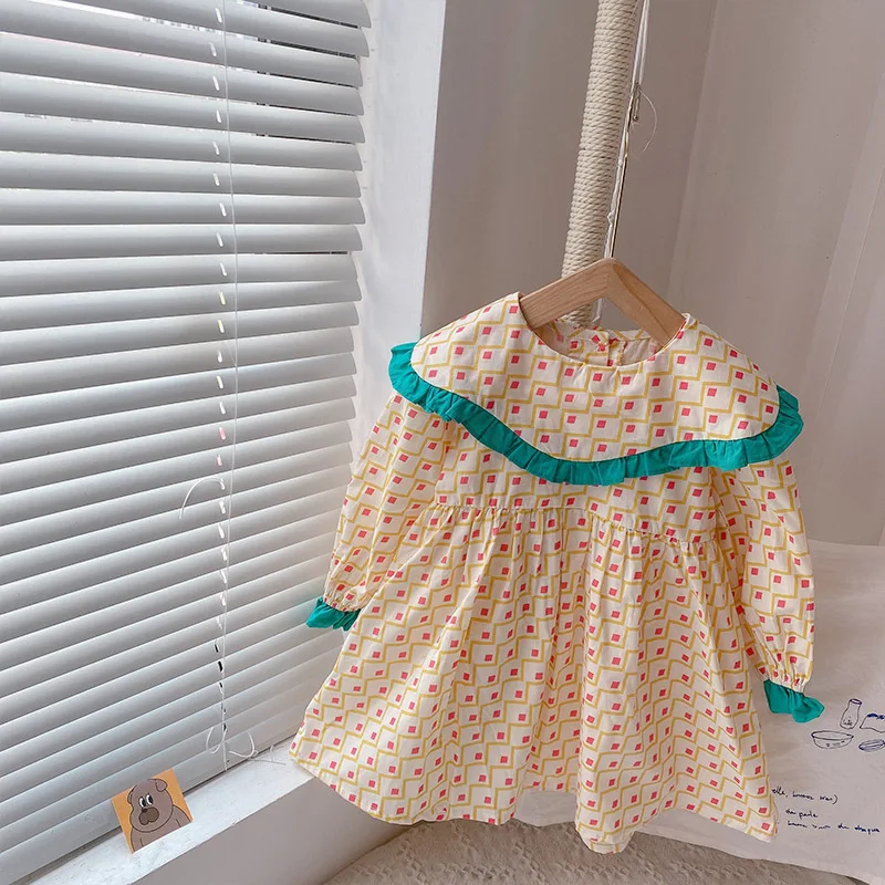 

Платье с длинным рукавом для маленьких девочек, Весенняя клетчатая одежда с ромбами, модное ТРАПЕЦИЕВИДНОЕ детское платье с кружевным воро...