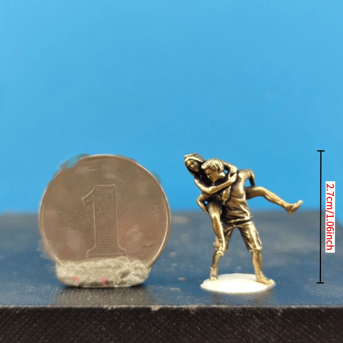 Медная миниатюрная танцующая пара  для микропейзажа джоджо мойес танцующая с лошадьми