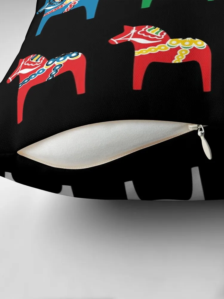 Подушка-наволочка с надписью Dalarna