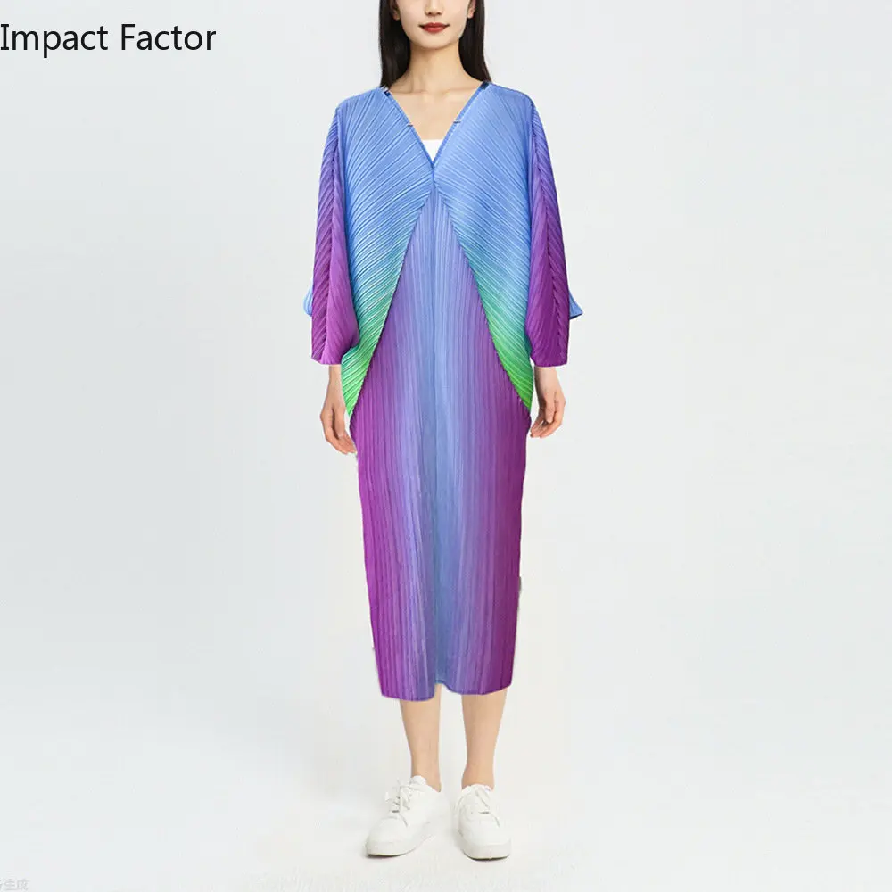 

Pleated Dress Women's Fashion Gradual Color Design Sense Small Popular Loose Bat Sleeves Medium Long Casual Party Dress 2023 New