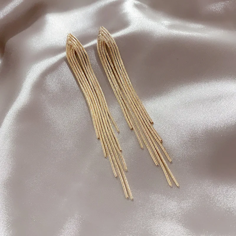 

Vintage Gold Color Bar Long Thread Tassel Drop Earrings for Women Glossy Arc Geometric Korean Earring Fashion Jewelry 2023 New