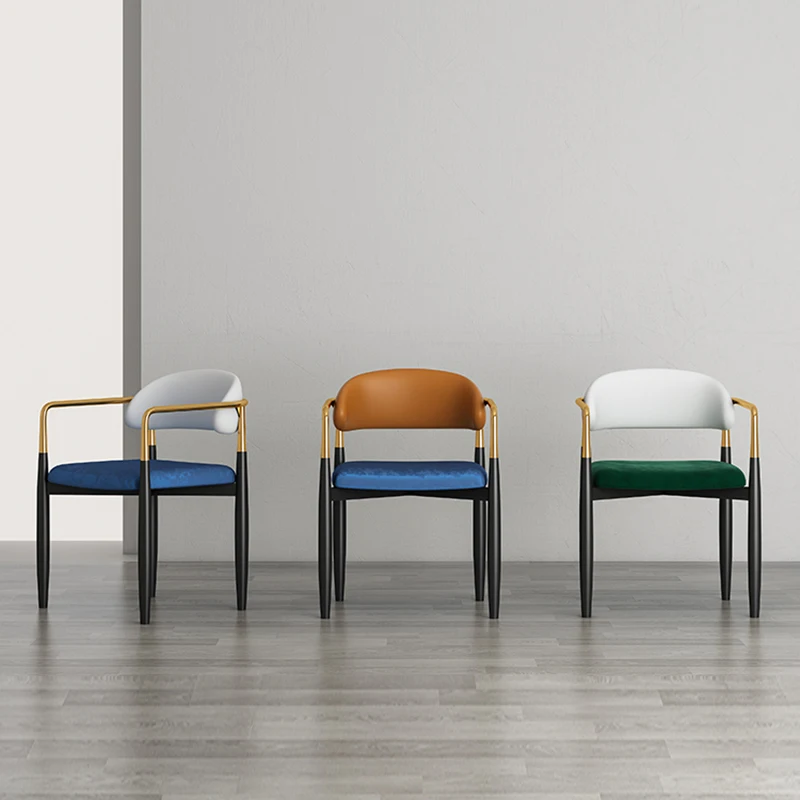 

Дизайнерские кожаные стулья для гостиной в скандинавском стиле, современные роскошные стулья для гостиной, металлические одинарные стулья...