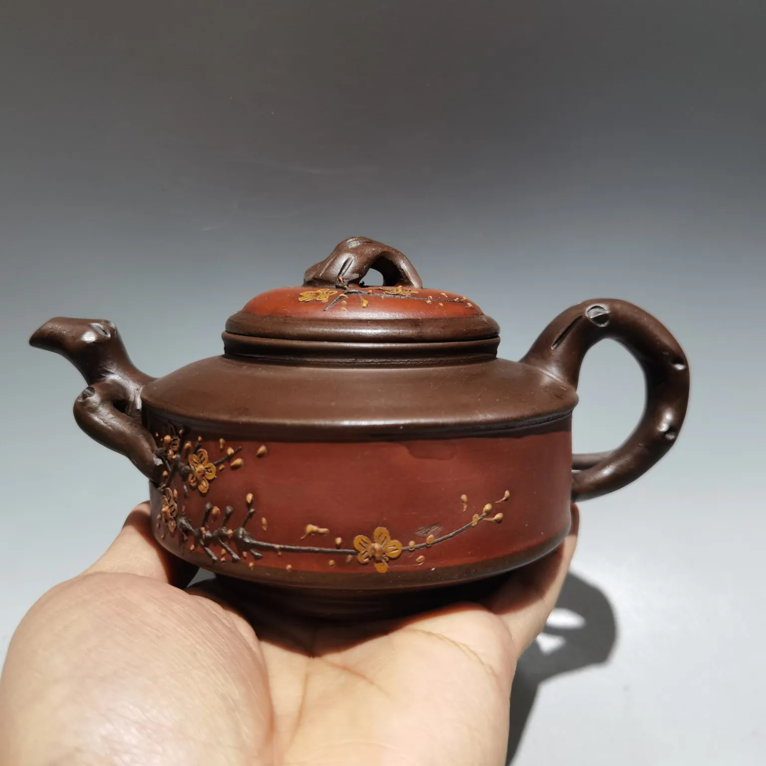 

7"Chinese Yixing Zisha Pottery red plum blossom tree root kettle teapot flagon purple mud Gather fortune Office Ornaments