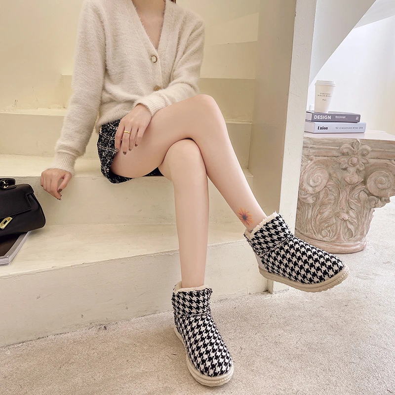 

2022 новые темпераментные короткие сапоги на толстой подошве универсальные модные зимние сапоги в британском стиле DY3584