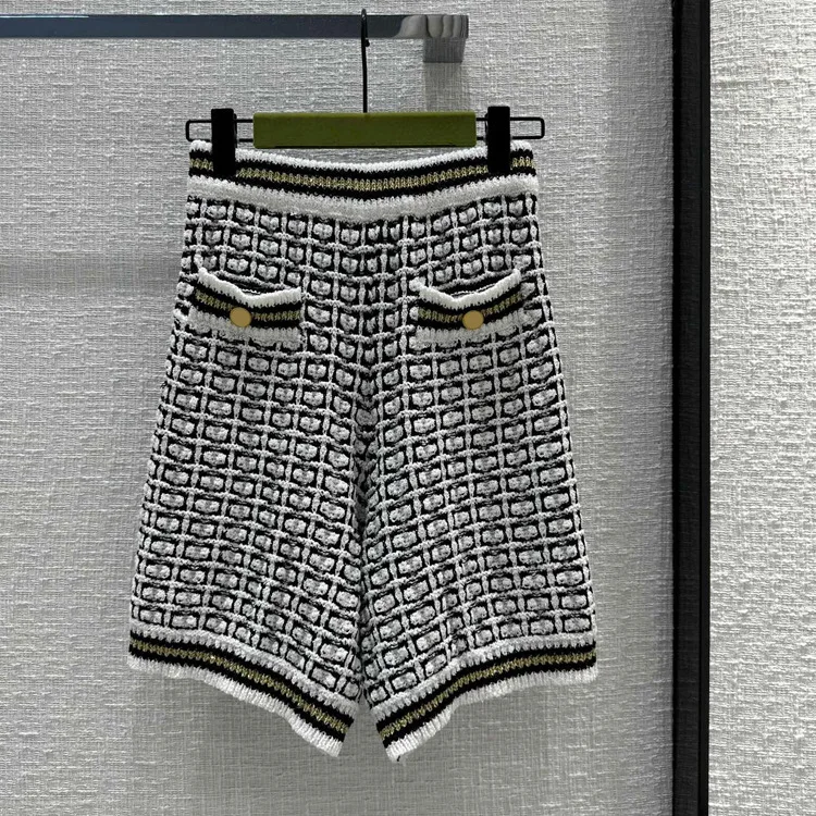 

Трикотажные шорты в клетку, элегантные французские прямые повседневные брюки контрастных цветов с высокой талией и эластичными штанинами, новый стиль, 2023