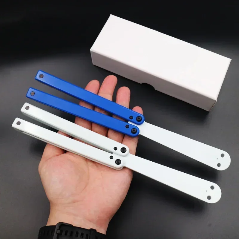 XDYY Squiddy Serisi Balisong Klon Plastik Katlanır Serbest Salınımlı EDC Eğitmeni