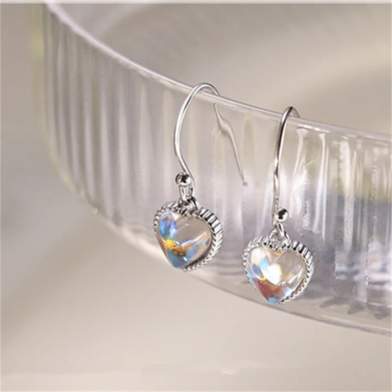 Женские серьги-подвески из серебра 925 пробы с кулоном в виде сердца