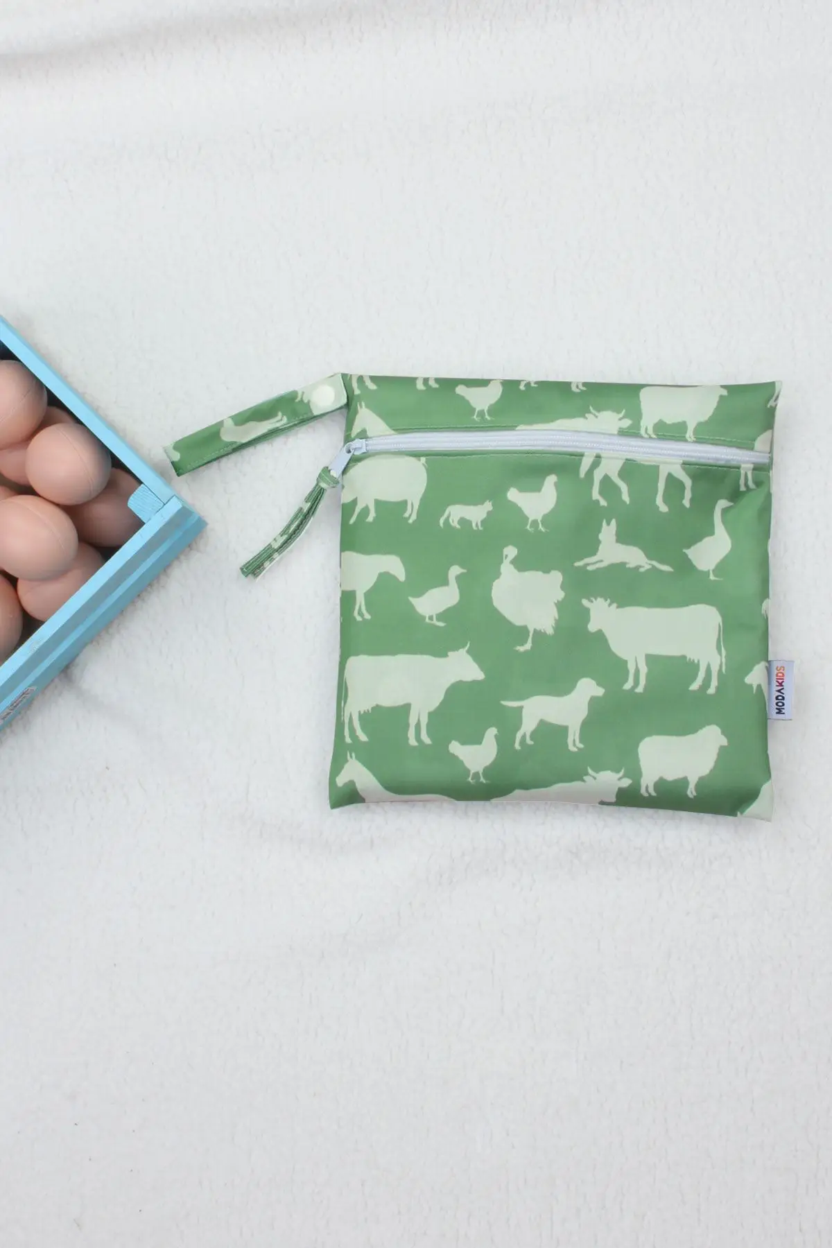 

Liquid Tight Animals Pattern Multi-Use Organizer Bag