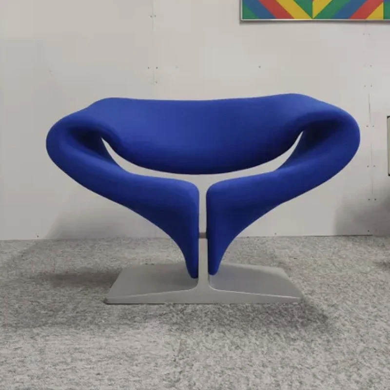 

Jianou Designer Special-Shaped FRP Leisure Living Room Conference Chair Creative Net Red Banderole Chair