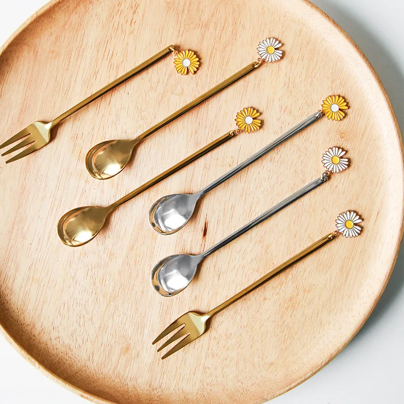 2pcs Creative Stainless Steel Spoon Pendant Daisy Spoon Coff