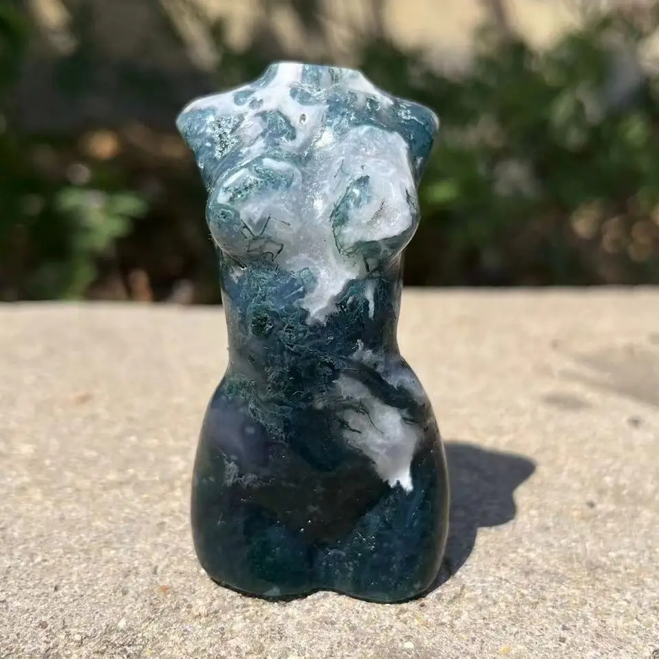 

Резная статуя из натурального хрустального Моха агата ручной работы 75-78 мм, Женский туловище из морской травы, лечебный камень для домашнег...