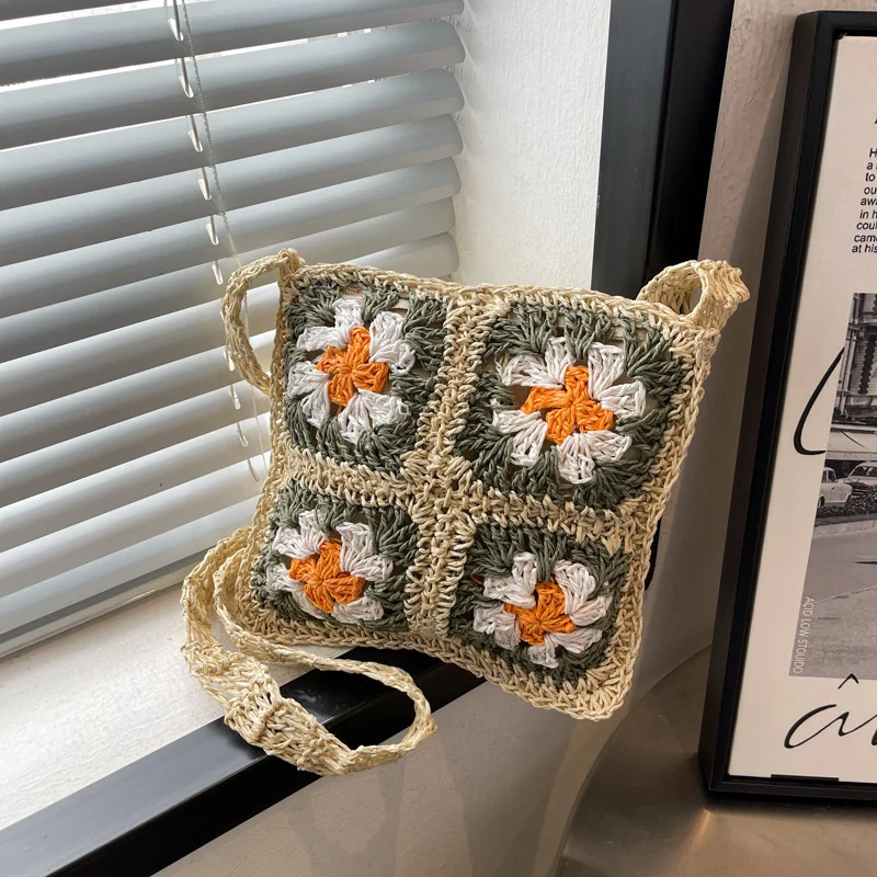 Hollow Straw Woven Handbag Women Shoulder Bags Bohemian Summer Beach Flower Ladies Travel Crossbody Storage Bag Fashion Totebag