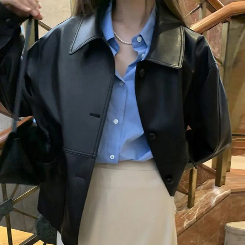 Chic Autumn Fashion Retro Lapel Motorcycle Jacket Short Loose Long Sleeved Leather Coat Women Korean Leather Blouse Jackets