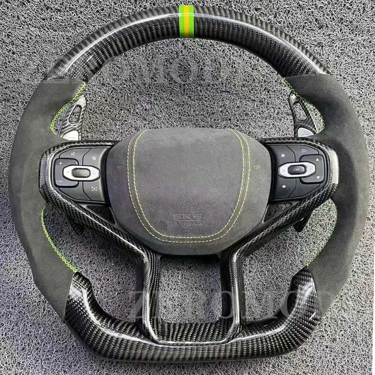 

100% Real Carbon Fiber Car Steering Wheel With Leather / Alcantara For Haval H6 H6S GT