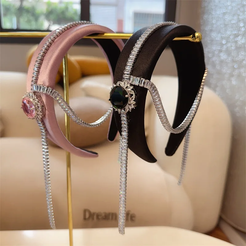 

Женская повязка для волос с кисточками из циркония, милые темпераментные повязки для волос с инкрустацией стразами, 2023